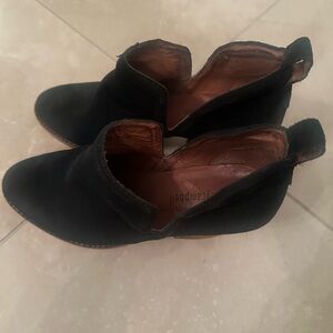 Jeffery Campbell Black Suede booties